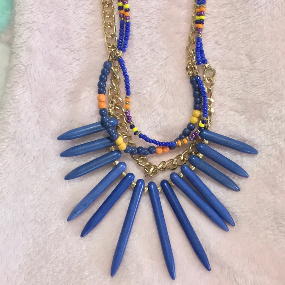 NWT Necklace & ear ring set